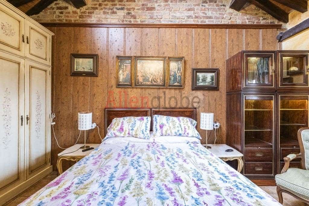 4 soveværelse Byhus til salg i Siero - € 446.000 (Ref: 8865377)