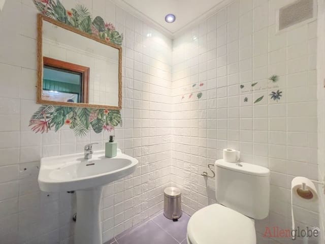 Restaurant/Bar til salg i Centro Urbano, Oviedo - € 104.900 (Ref: 8928147)