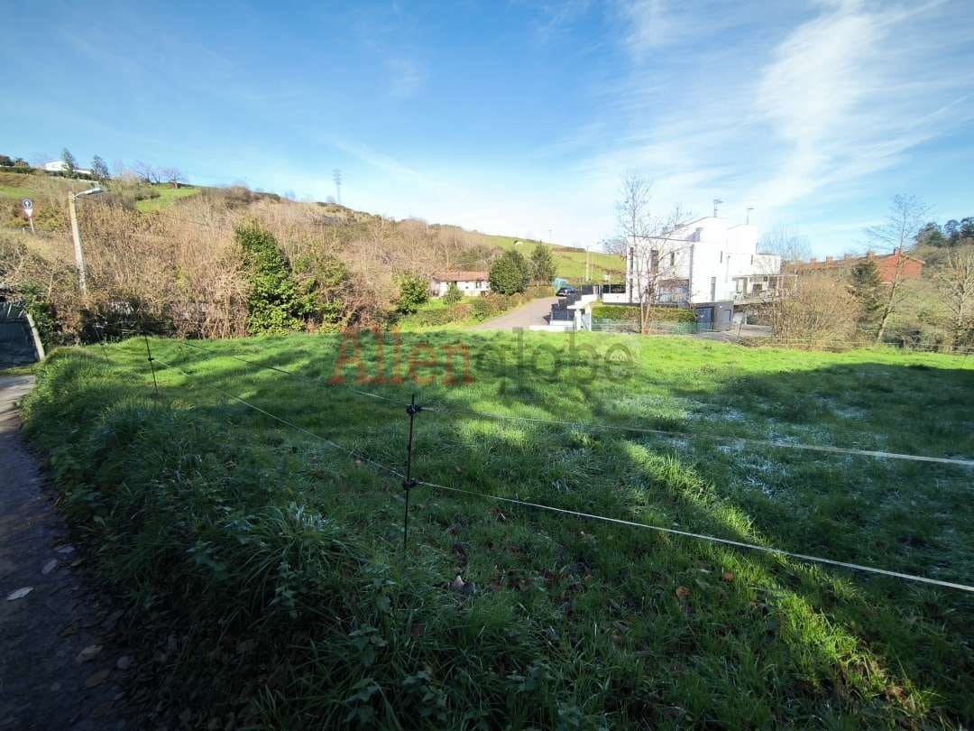 Mark till salu i Siero - 50 000 € (Ref: 9134722)