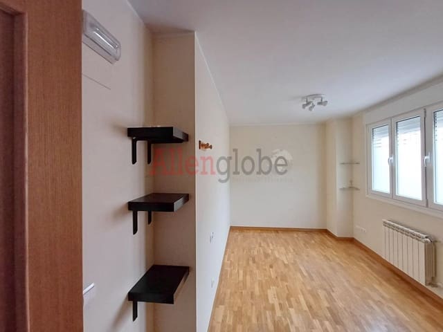 2 slaapkamer Flat te koop in Oviedo - € 105.000 (Ref: 9136110)