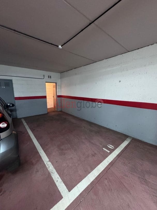 2 bedroom Flat for sale in Oviedo - € 105,000 (Ref: 9136110)