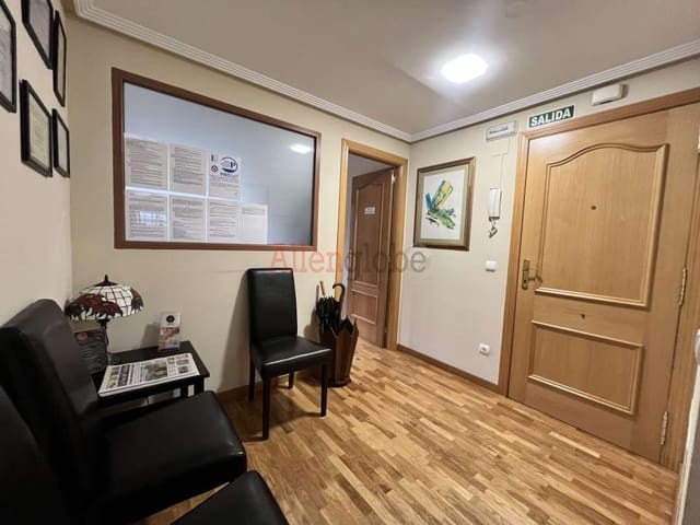 2 slaapkamer Flat te koop in Oviedo - € 105.000 (Ref: 9136110)