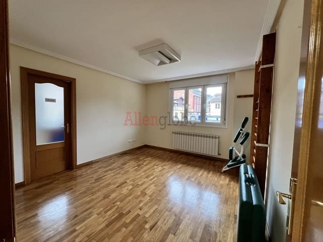 2 slaapkamer Flat te koop in Oviedo - € 105.000 (Ref: 9136110)