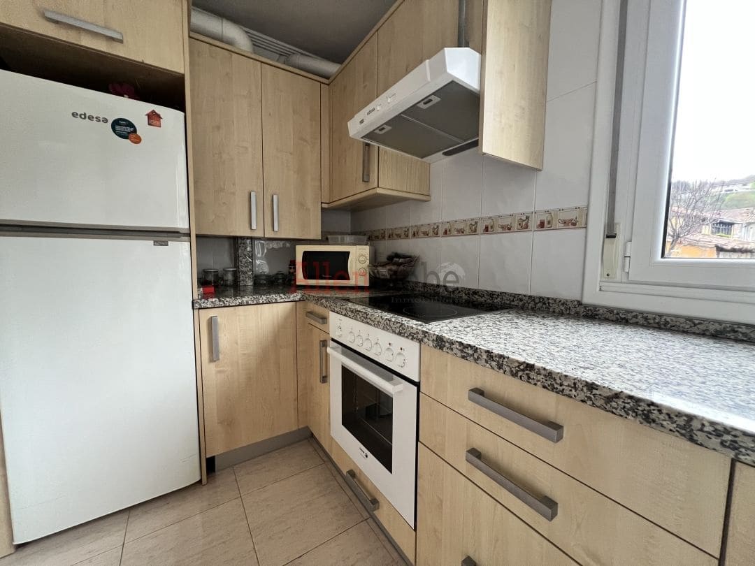 2 bedroom Flat for sale in Oviedo - € 105,000 (Ref: 9136110)