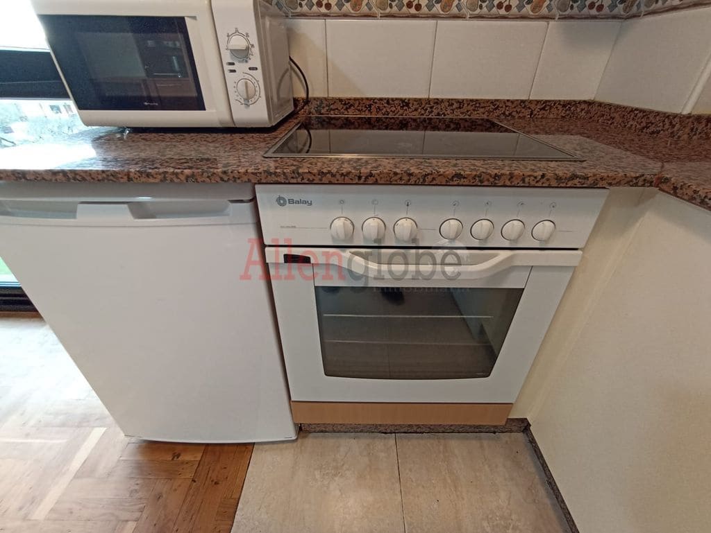 1 slaapkamer Appartement te koop in Oviedo - € 119.000 (Ref: 9254506)
