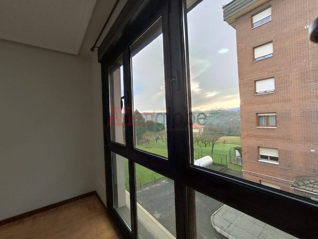 1 slaapkamer Appartement te koop in Oviedo - € 119.000 (Ref: 9254506)