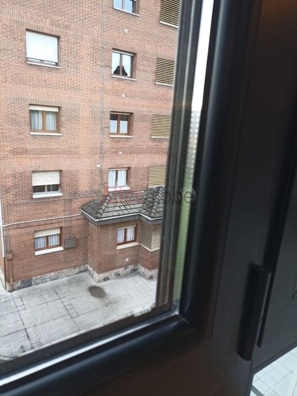 1 slaapkamer Appartement te koop in Oviedo - € 119.000 (Ref: 9254506)