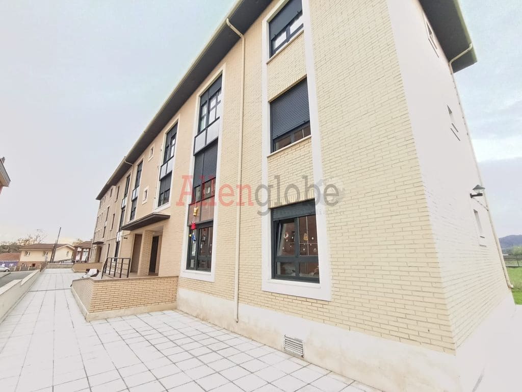 1 slaapkamer Appartement te koop in Oviedo - € 119.000 (Ref: 9254506)