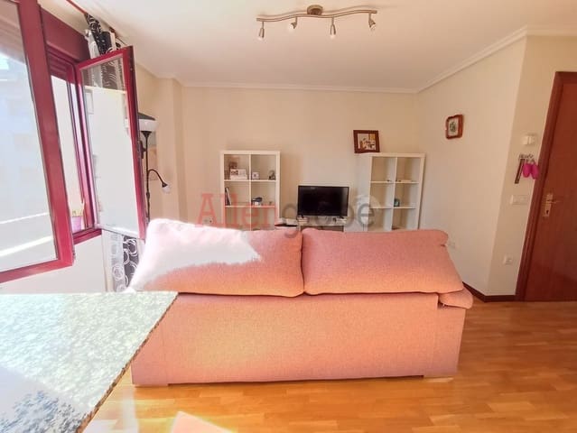 1 soveværelse Lejlighed til salg i Centro Urbano, Oviedo - € 149.000 (Ref: 9289590)