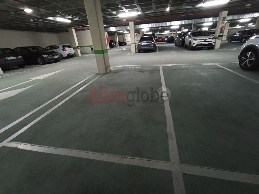 1 slaapkamer Appartement te koop in Oviedo - € 149.000 (Ref: 9289590)