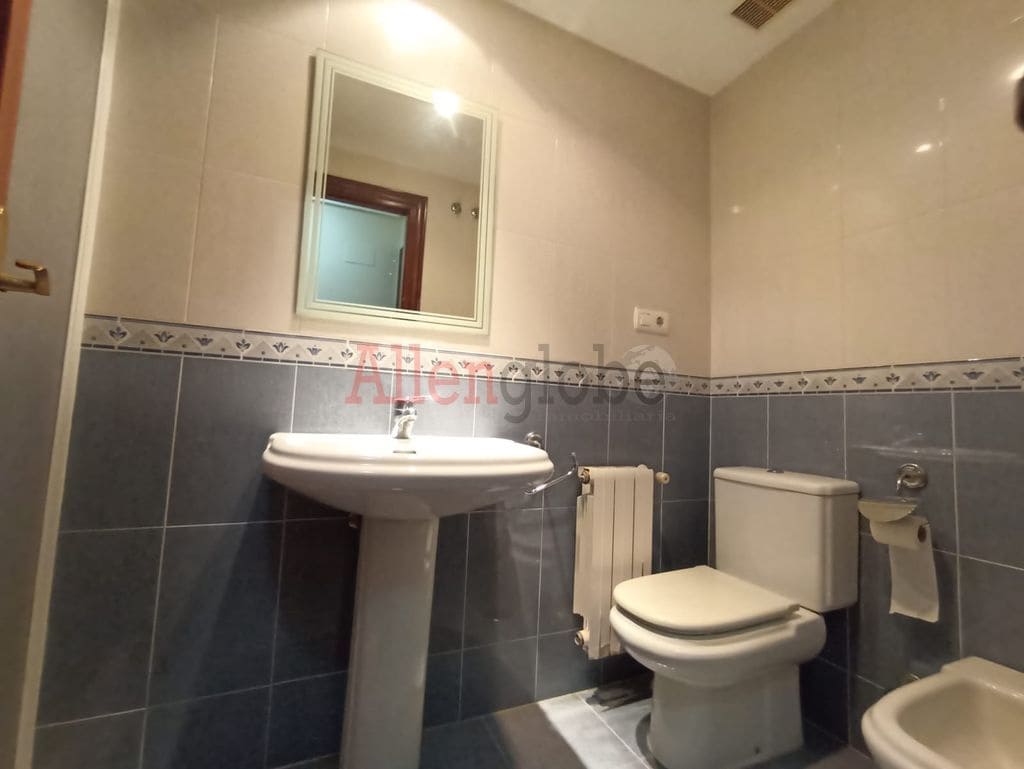 1 slaapkamer Appartement te koop in Oviedo - € 149.000 (Ref: 9289590)