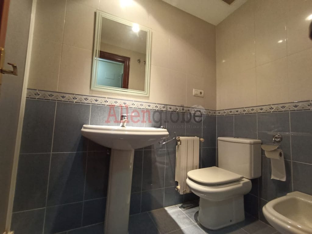 1 slaapkamer Appartement te koop in Oviedo - € 149.000 (Ref: 9289590)