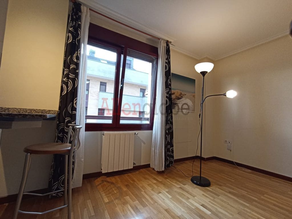 1 slaapkamer Appartement te koop in Oviedo - € 149.000 (Ref: 9289590)
