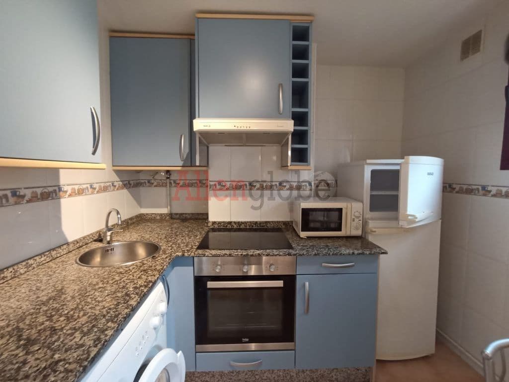 1 slaapkamer Appartement te koop in Oviedo - € 149.000 (Ref: 9289590)
