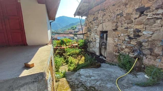 4 quarto Casa em Banda para venda em Teverga - 188 000 € (Ref: 9296353)