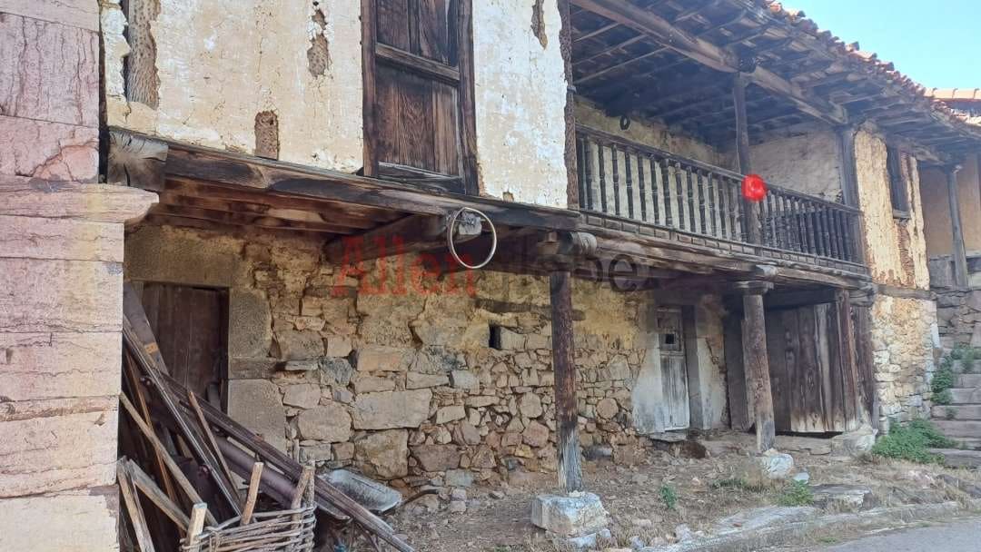 4 sypialnia Dom na sprzedaż w Teverga - 188 000 € (Ref: 9296353)