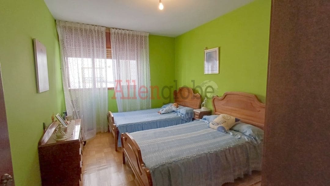 3 camera da letto Appartamento in vendita in San Martin del Rey Aurelio - 119.000 € (Rif: 9352854)