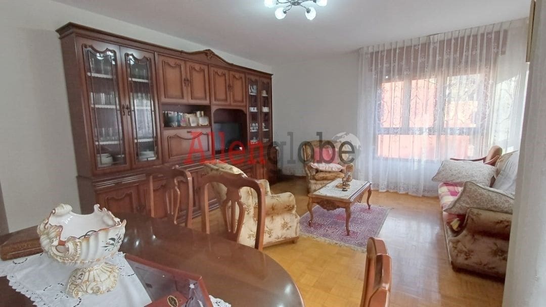 3 camera da letto Appartamento in vendita in San Martin del Rey Aurelio - 119.000 € (Rif: 9352854)