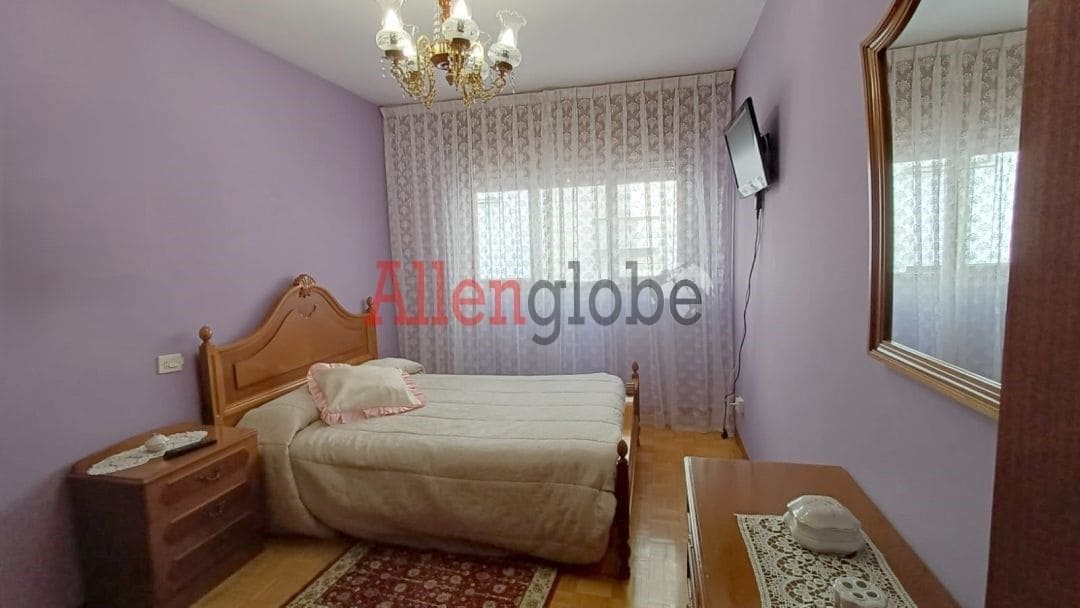 3 camera da letto Appartamento in vendita in San Martin del Rey Aurelio - 119.000 € (Rif: 9352854)