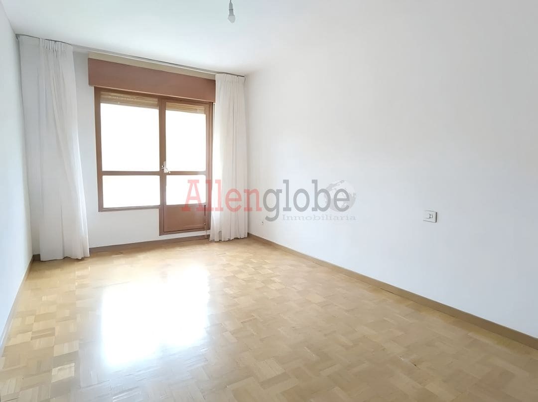3 Zimmer Wohnung zu verkaufen in San Martin del Rey Aurelio - 105.000 € (Ref: 9352854)