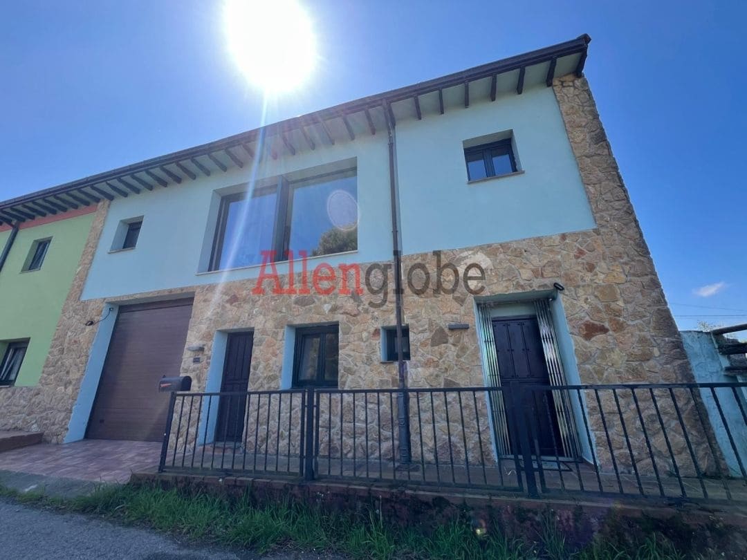 3 soveværelse Byhus til salg i Villaviciosa - € 299.000 (Ref: 9355340)