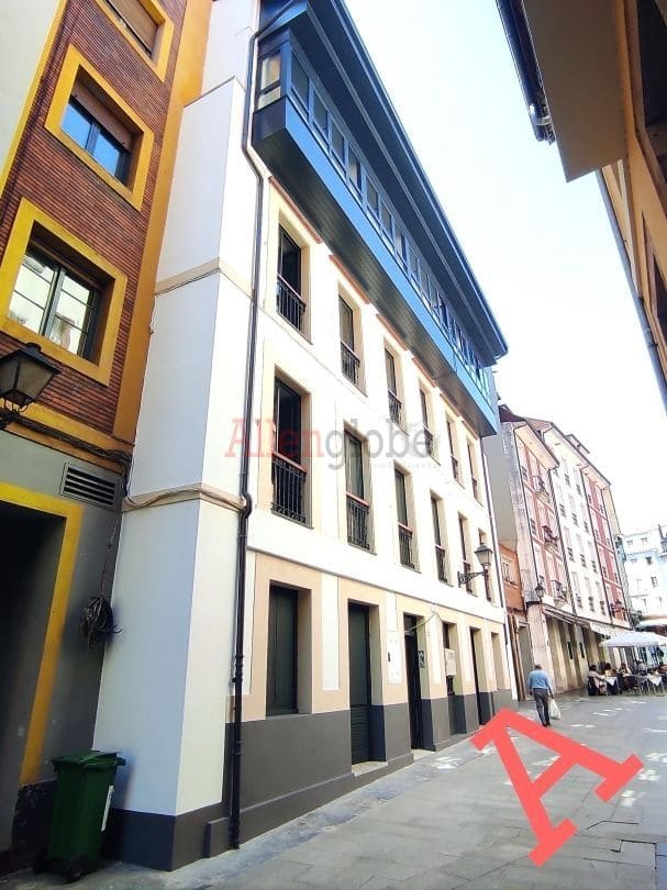Commerciale in vendita in Oviedo - 125.000 € (Rif: 9362714)