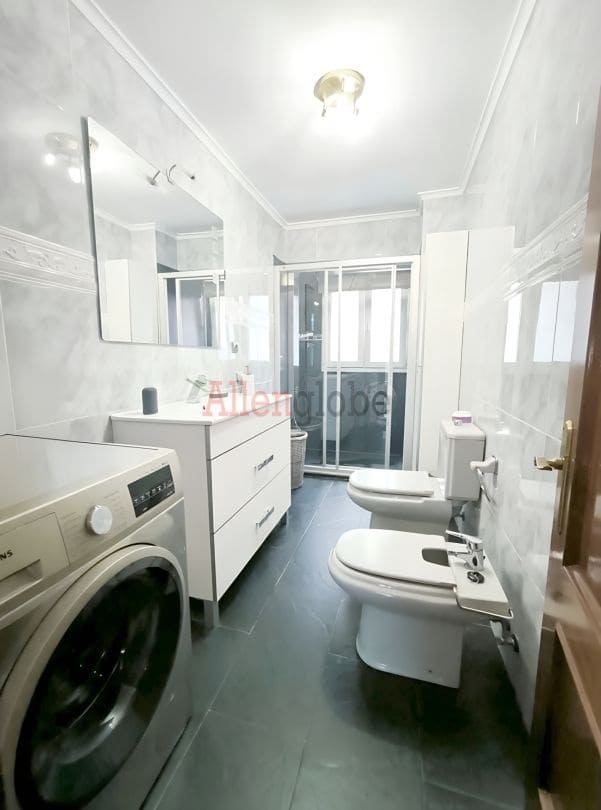 3 slaapkamer Flat te koop in Carreno - € 159.000 (Ref: 9390999)