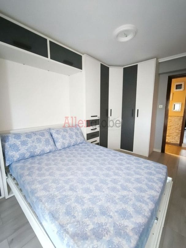 3 slaapkamer Flat te koop in Carreno - € 159.000 (Ref: 9390999)