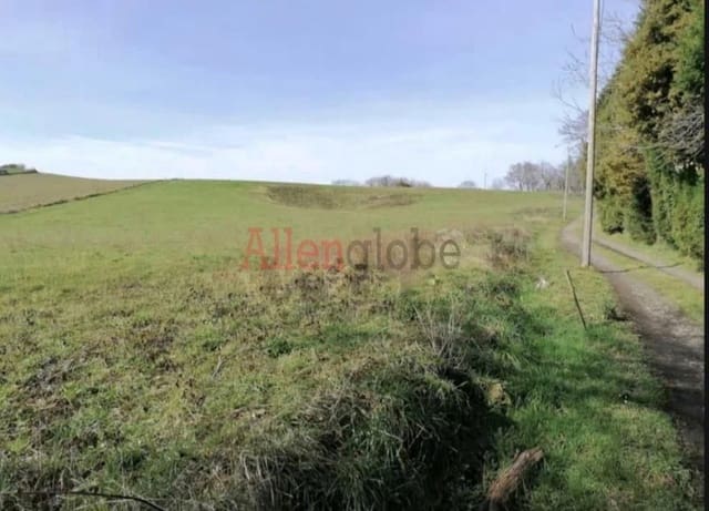 Mark till salu i Las Regueras - 75 000 € (Ref: 9395352)