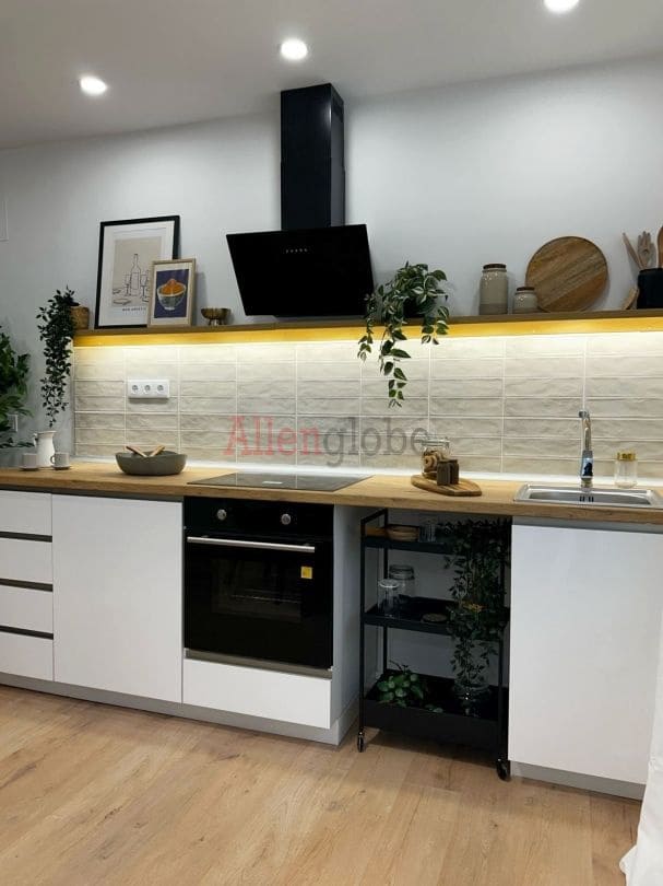 3 soveværelse Lejlighed til salg i Oviedo - € 129.900 (Ref: 9400294)