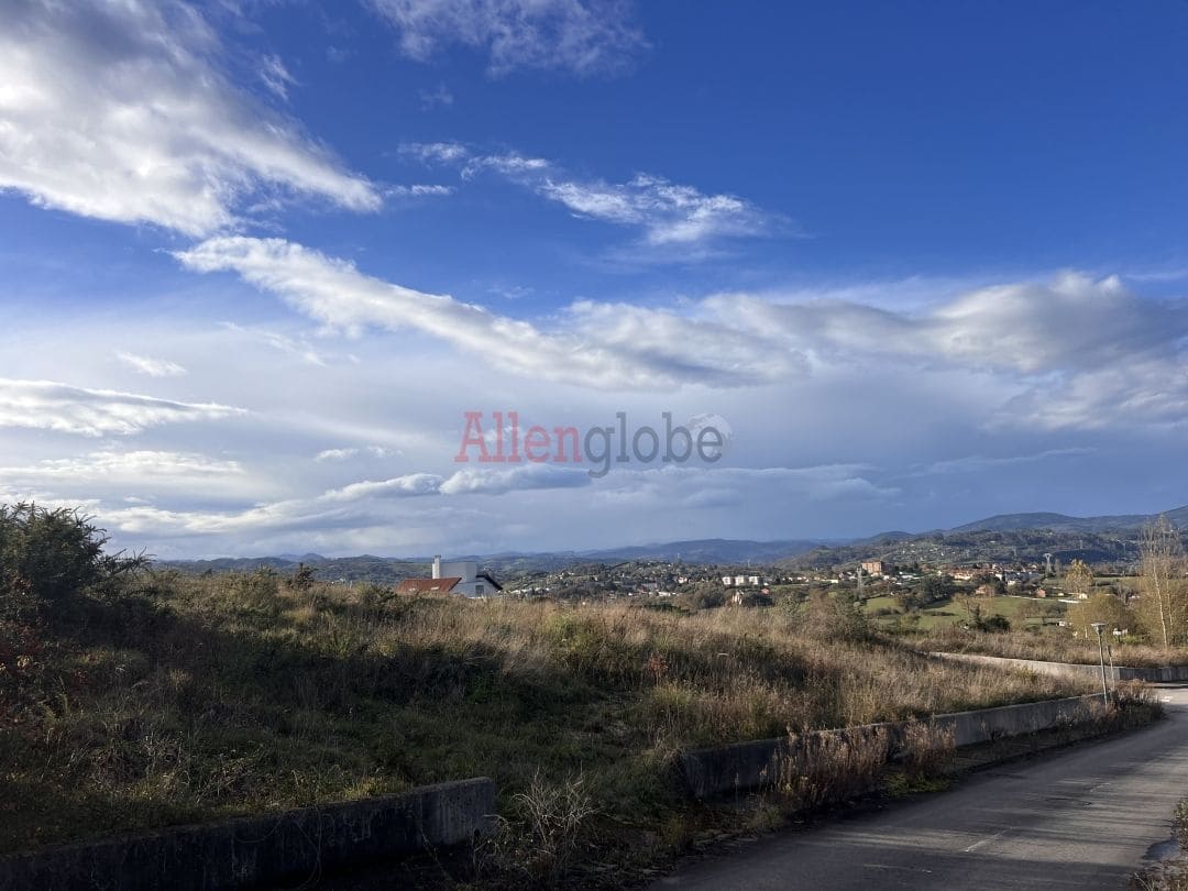 Terreno Non Edificato in vendita in Oviedo - 120.000 € (Rif: 9439024)