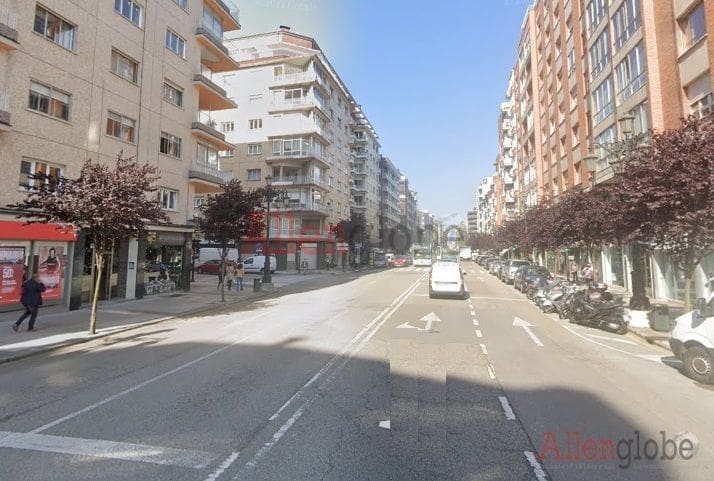 5 chambre Appartement à vendre à Oviedo - 470 000 € (Ref: 9474353)
