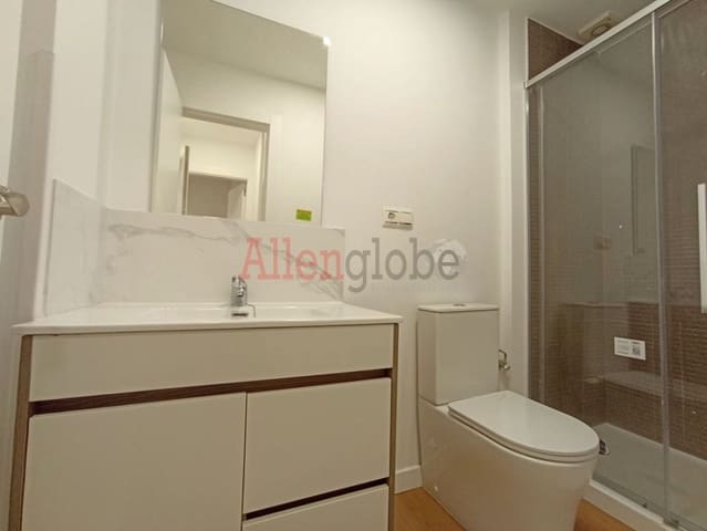 2 bedroom Flat for sale in Mieres - € 75,000 (Ref: 9481584)