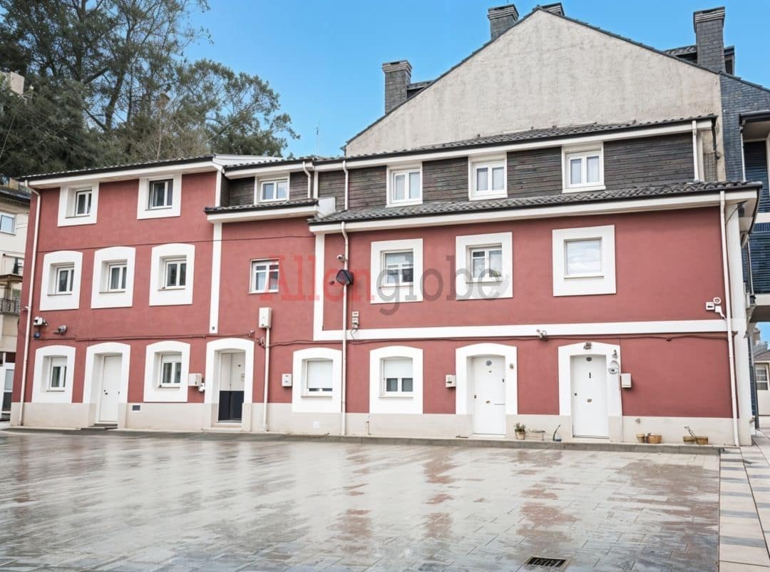 2 bedroom Flat for sale in Mieres - € 66,000 (Ref: 9481672)