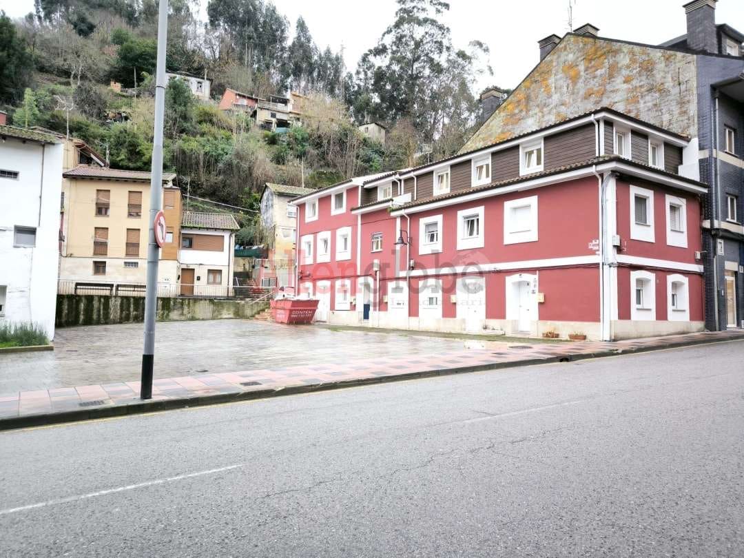 2 bedroom Flat for sale in Mieres - € 66,000 (Ref: 9481672)