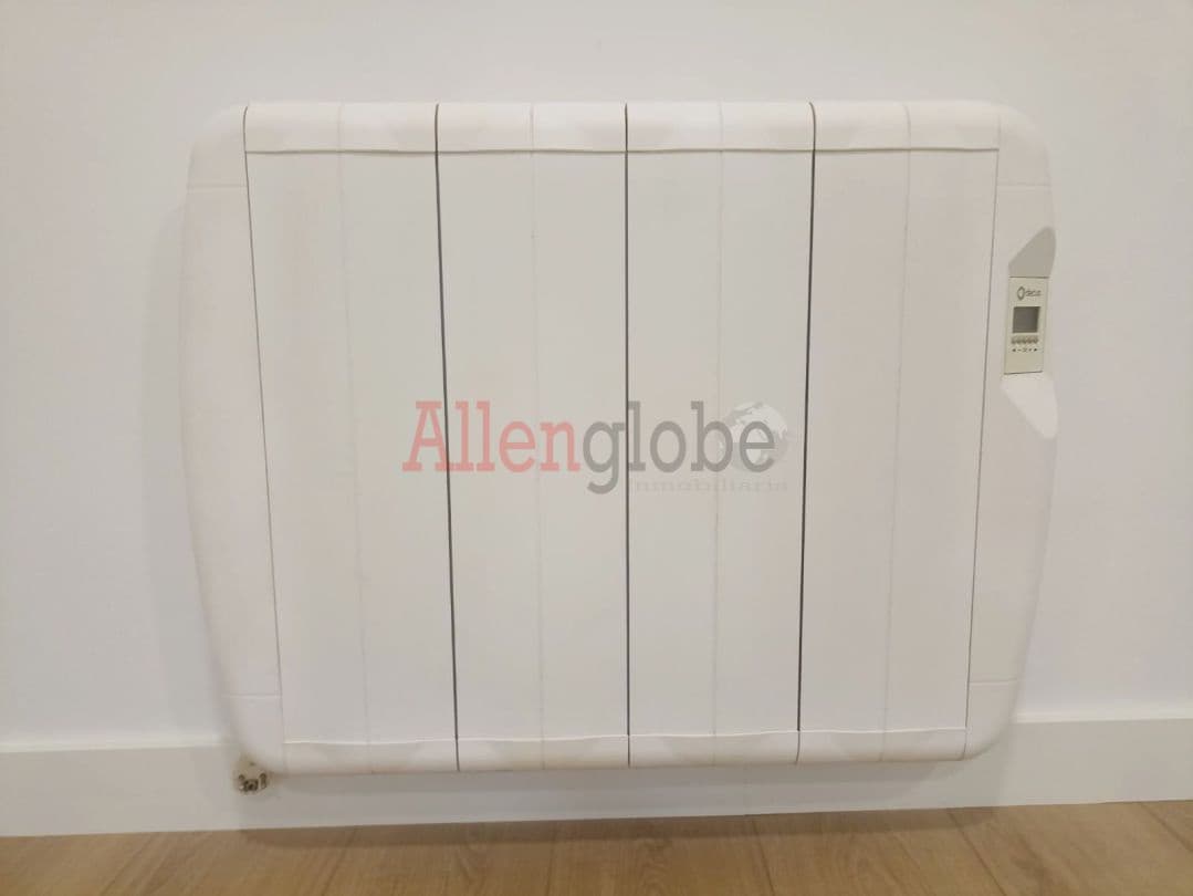 2 bedroom Flat for sale in Mieres - € 72,000 (Ref: 9481674)