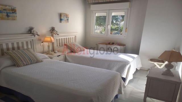 3 slaapkamer Flat te koop in Guadalmina Alta, Marbella met zwembad - € 720.000 (Ref: 9543917)