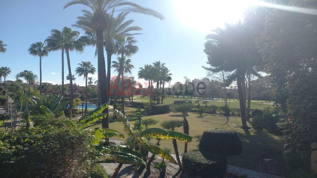 3 slaapkamer Flat te koop in Marbella met zwembad - € 720.000 (Ref: 9543917)