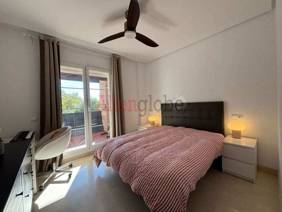 3 sypialnia Mieszkanie na sprzedaż w Benahavis z basenem - 480 000 € (Ref: 9543918)