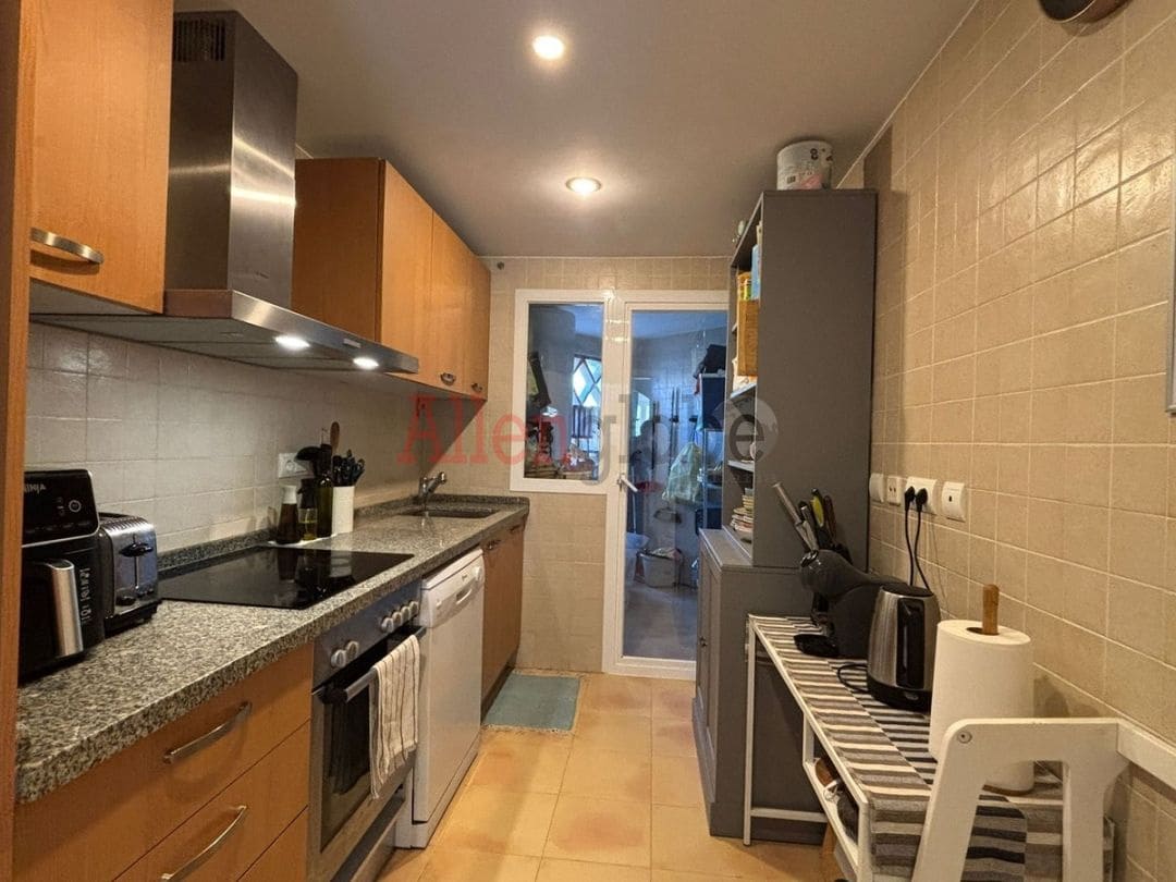 3 sypialnia Mieszkanie na sprzedaż w Benahavis z basenem - 480 000 € (Ref: 9543918)