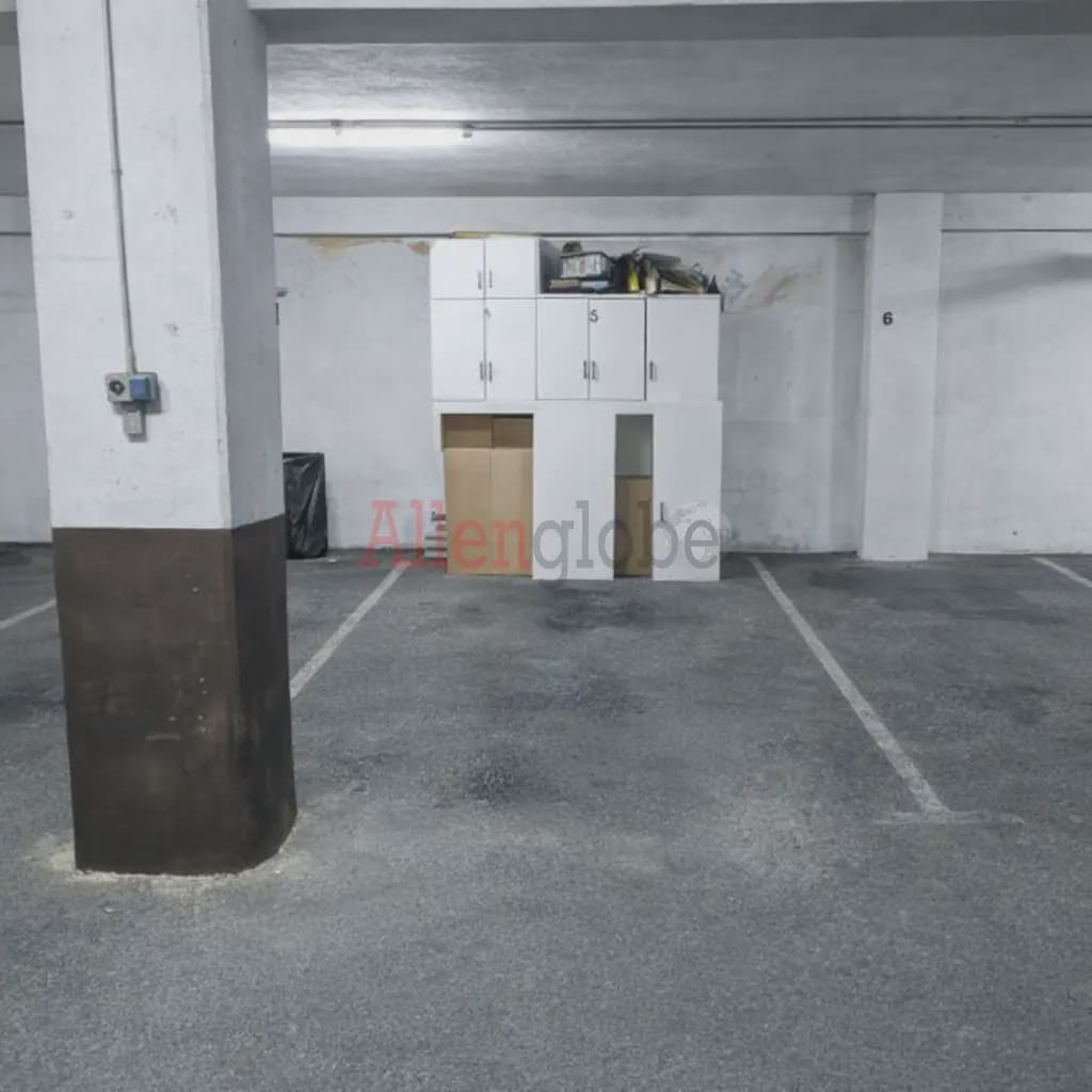 Garage for sale in Oviedo - € 6,900 (Ref: 9600010)