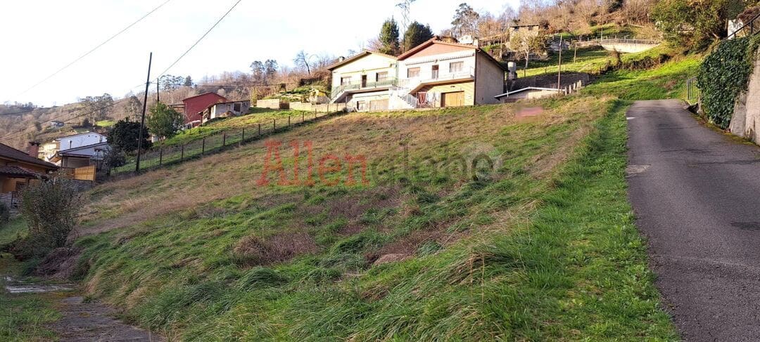Terreno Non Edificato in vendita in San Martin del Rey Aurelio - 42.000 € (Rif: 9607020)