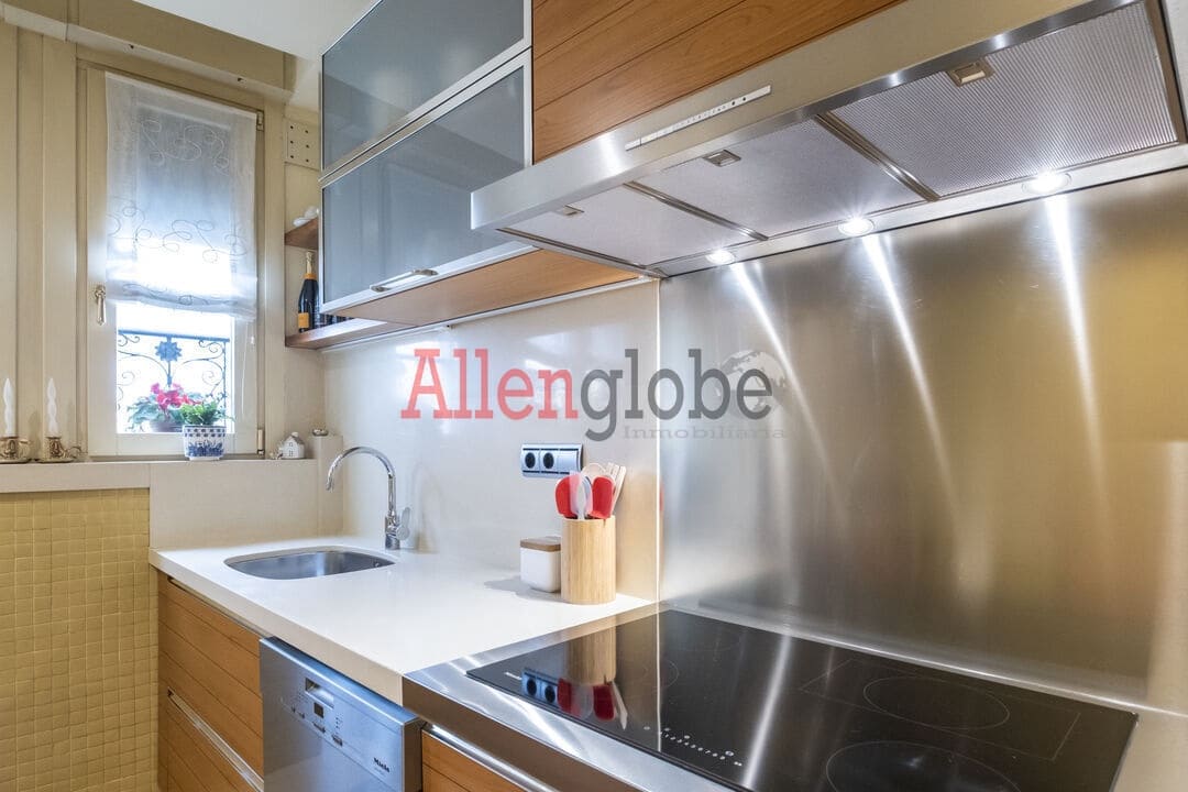 3 quarto Apartamento para venda em Oviedo - 555 000 € (Ref: 9629432)