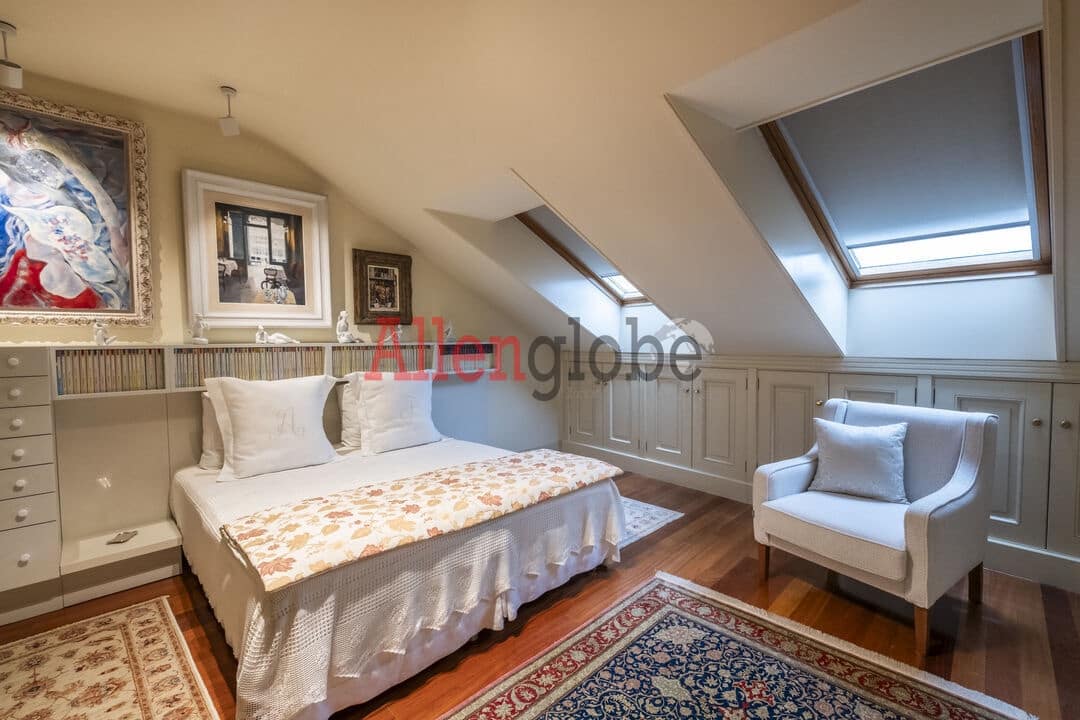 3 quarto Apartamento para venda em Oviedo - 555 000 € (Ref: 9629432)