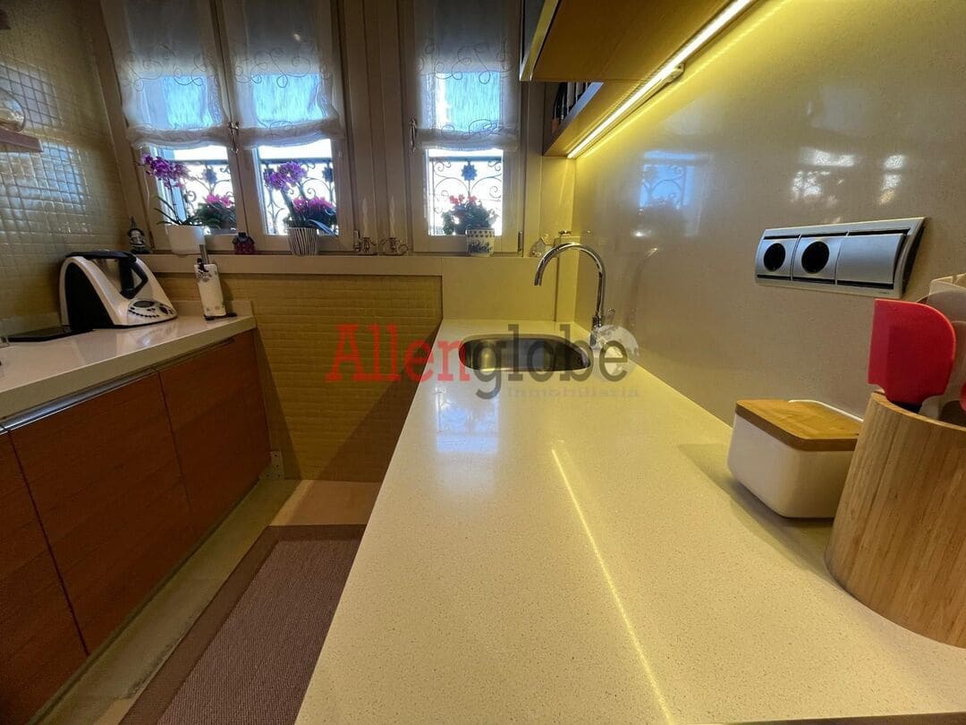 3 quarto Apartamento para venda em Oviedo - 555 000 € (Ref: 9629432)