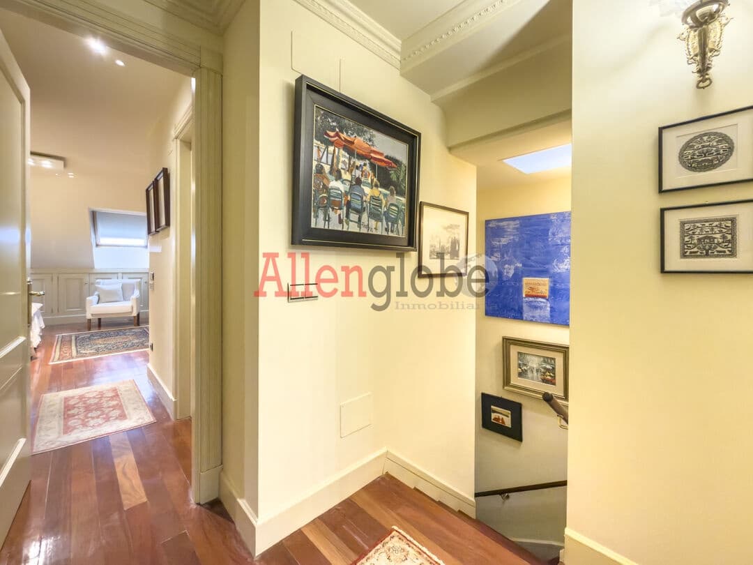 3 quarto Apartamento para venda em Oviedo - 555 000 € (Ref: 9629432)