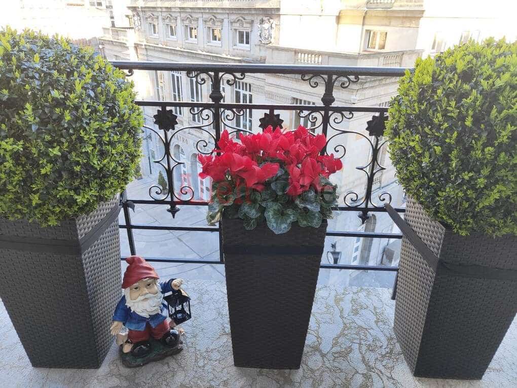 3 bedroom Apartment for sale in Oviedo - € 555,000 (Ref: 9629432)