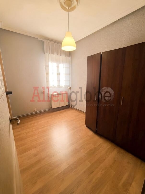 3 soverom Leilighet til salgs i Langreo - € 60 000 (Ref: 9643625)