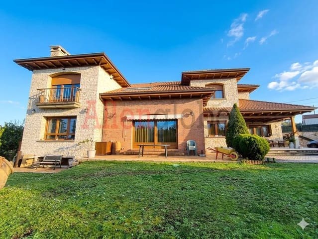 6 soveværelse Villa til salg i Castrillón - € 1.250.000 (Ref: 9682247)