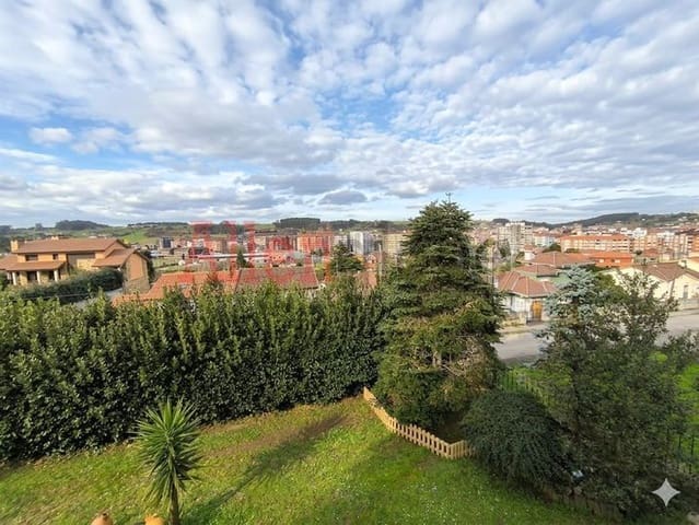 6 soveværelse Villa til salg i Castrillón - € 1.250.000 (Ref: 9682247)